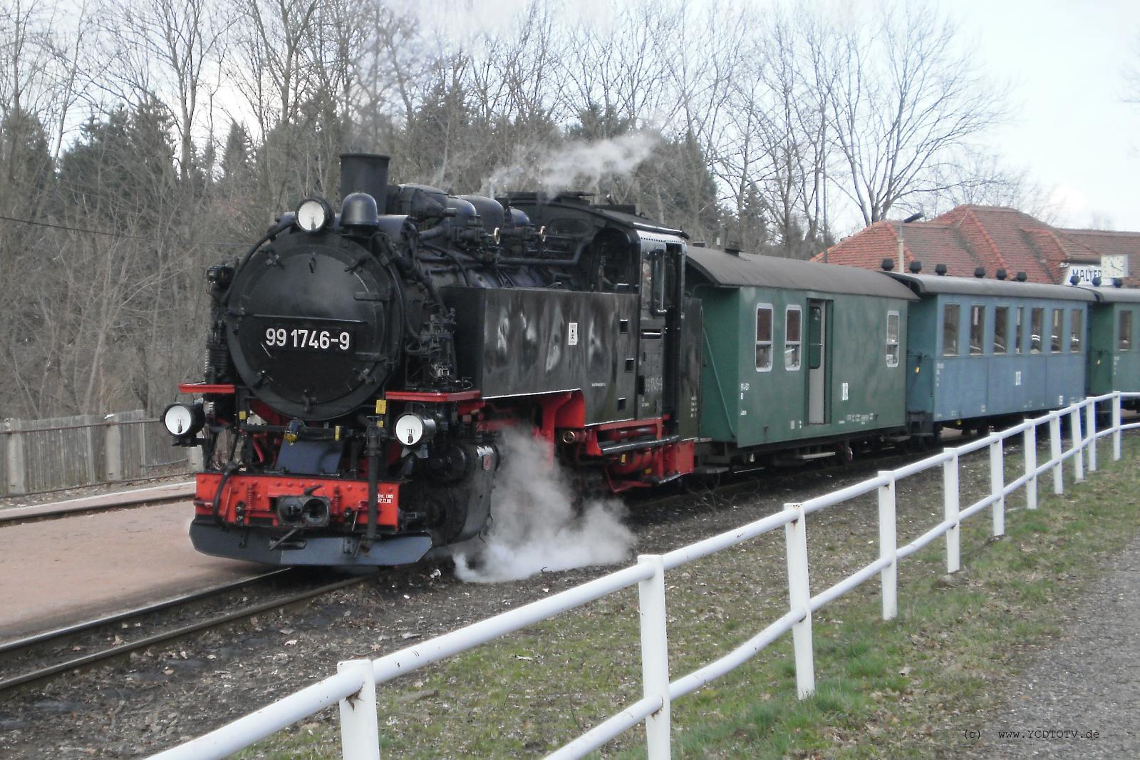 Bahnhof Malter 01.04.2010 Ankunft 99 1746-9 