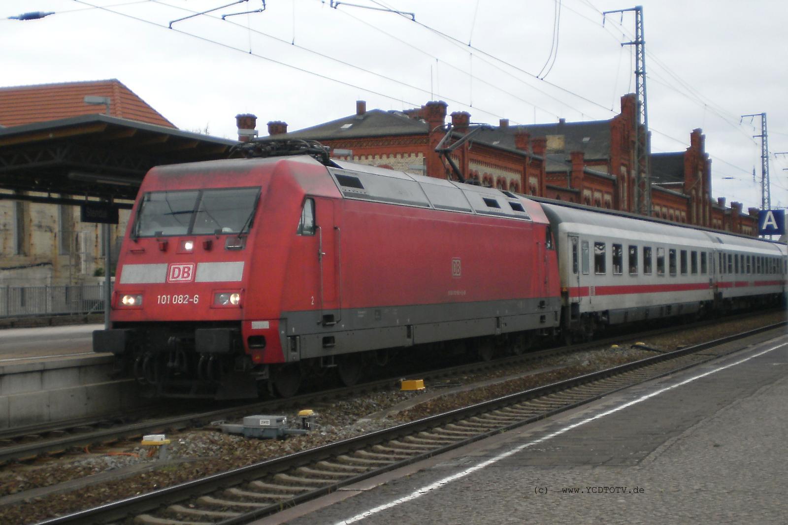 Bahnhof Stendal 17.05.2010 101 082-6 