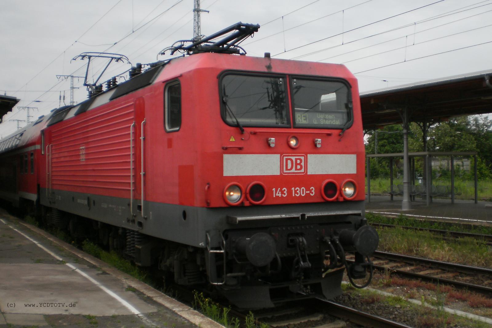 Bahnhof Stendal 12.06.2010, 143 130-3 