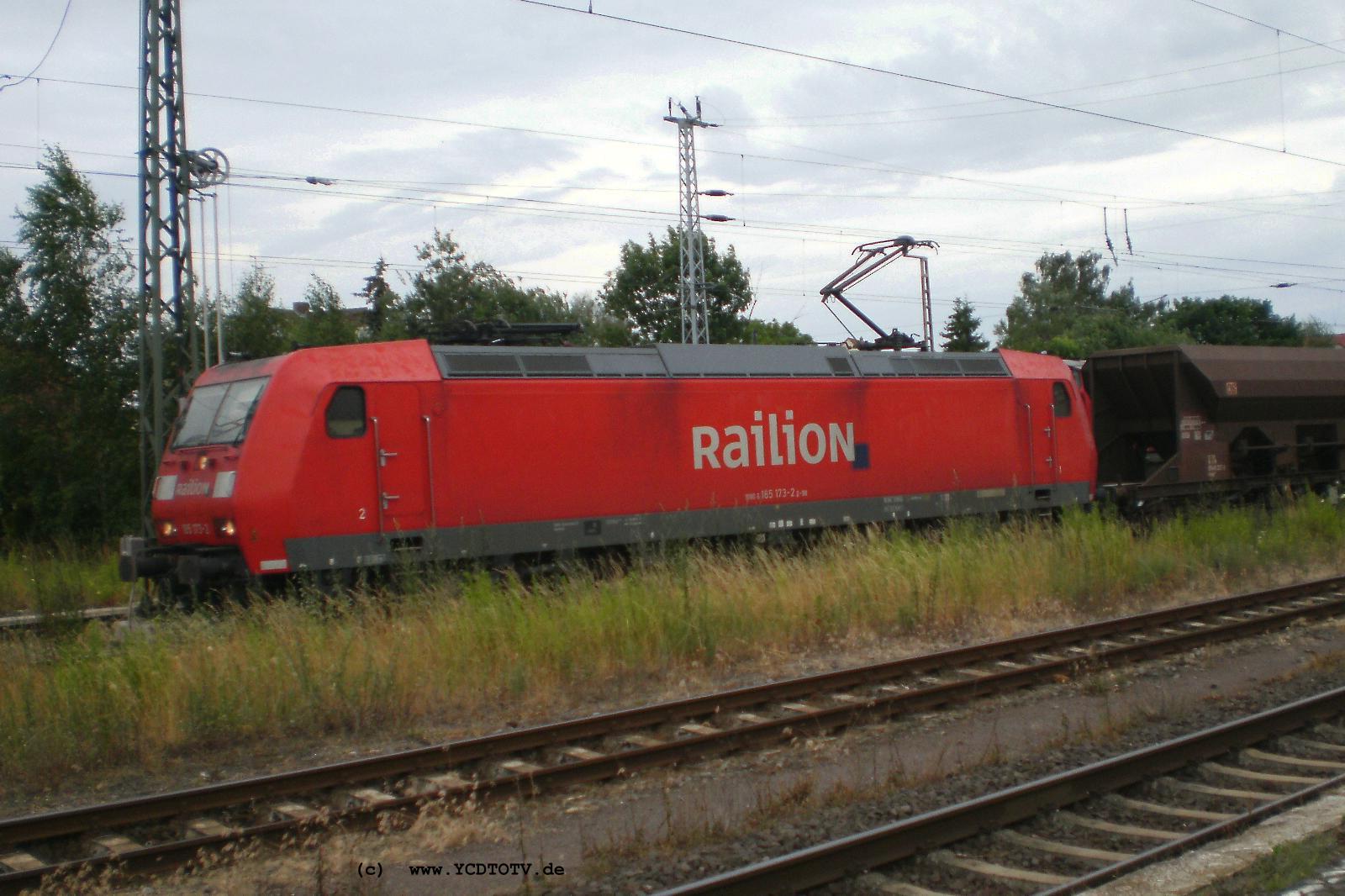 Bahnhof Stendal 05.07.2010, 185 173-2 