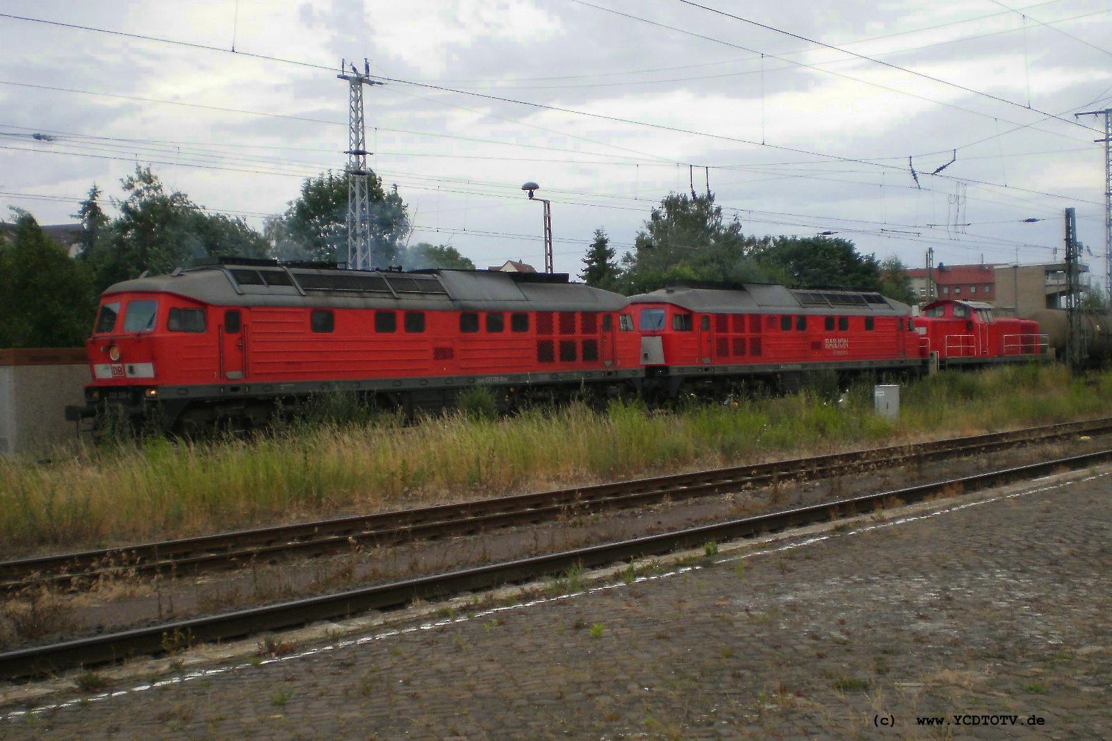 Bahnhof Stendal 05.07.2010, 233 326-8, 232 241-0 und 294 653-1 