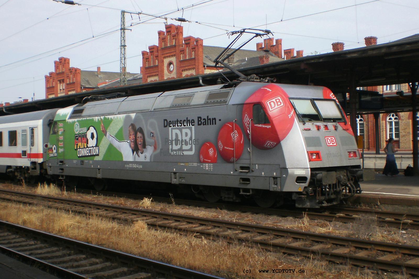 Bahnhof Stendal 10.07.2010 101 040-4 